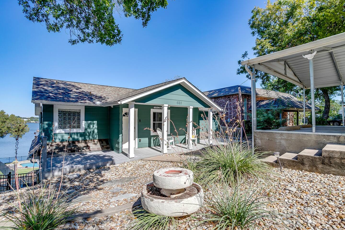 3BR Home w/ Pool, Fire Pit & BIG Lake View