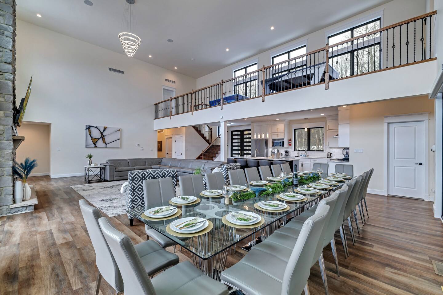 Indoor Pool/Arcade/Theater/HotTub/Pickleball/Trail - Holiday Home