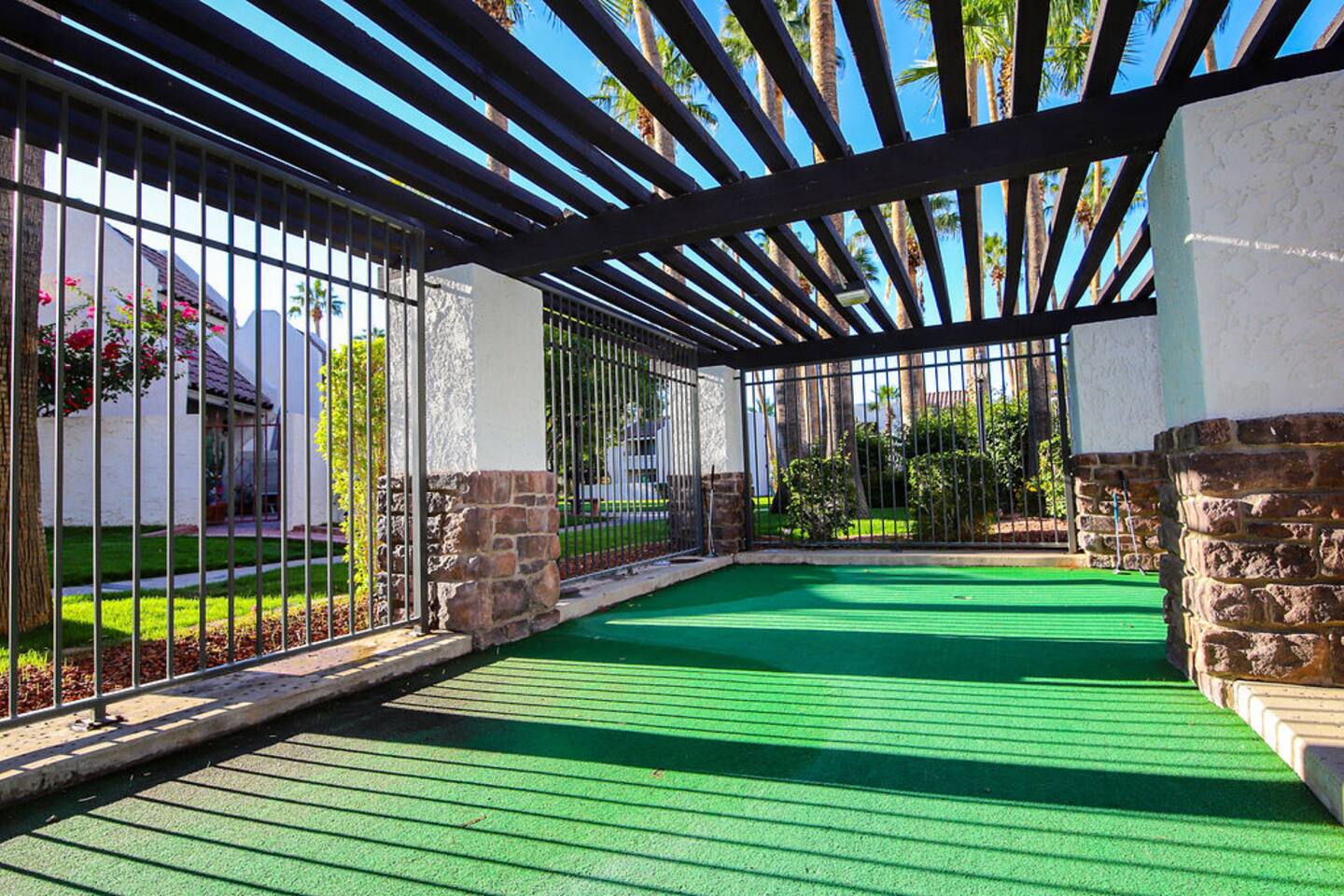 Beautiful Monaco Studio in McCormick Ranch!