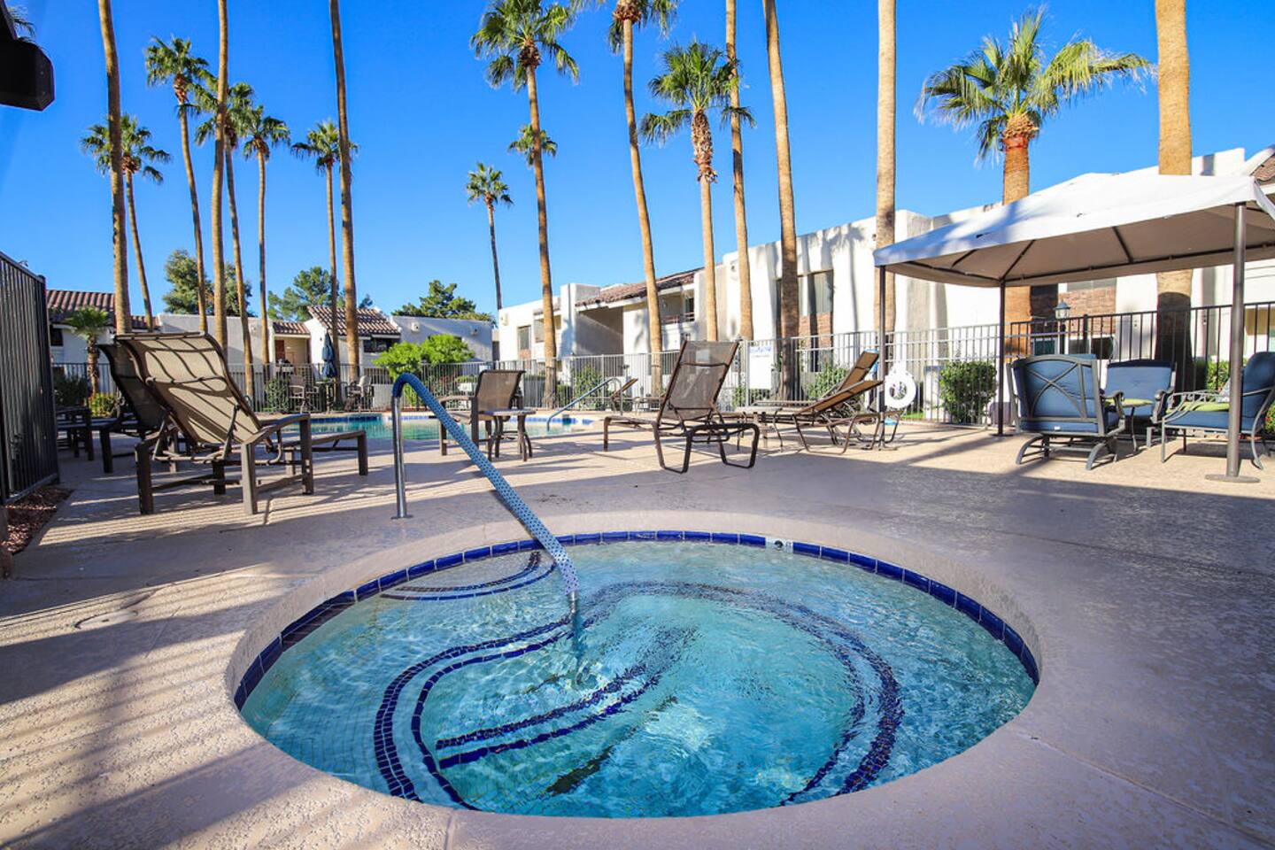 Beautiful Monaco Studio in McCormick Ranch!