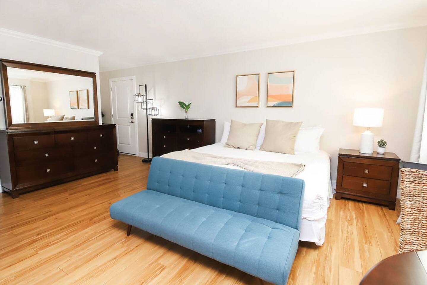 Beautiful Monaco Studio in McCormick Ranch!