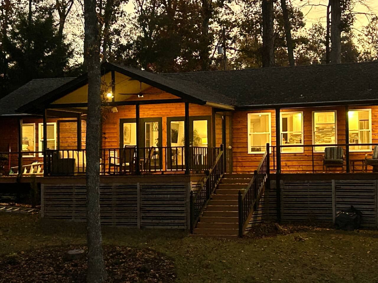 Your Lake House Awaits!