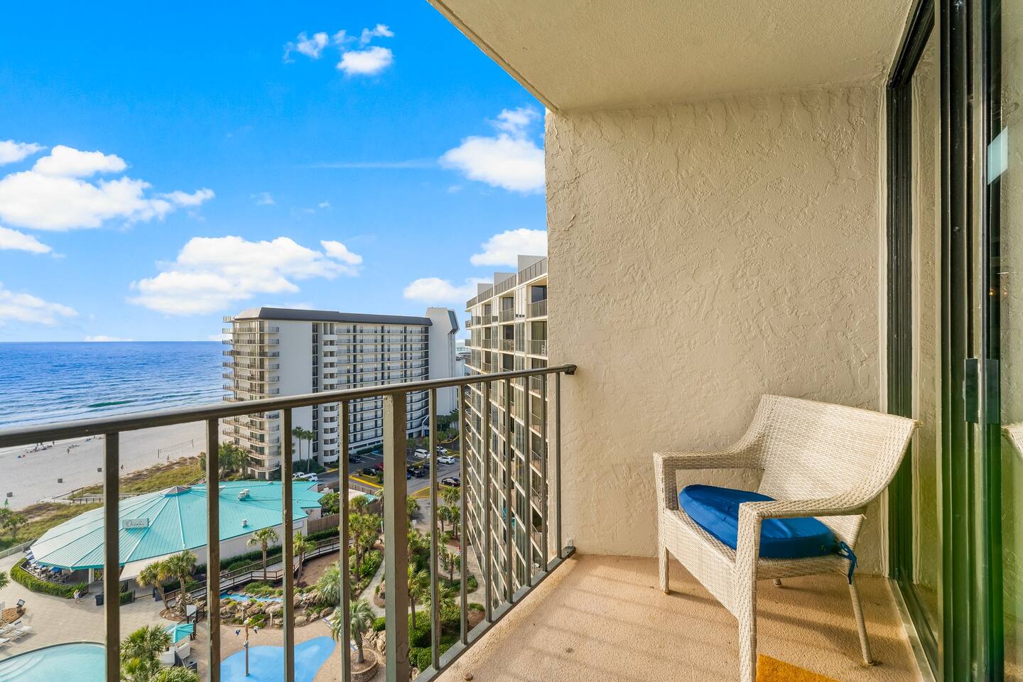 Palm Breeze at Edgewater Tower 1