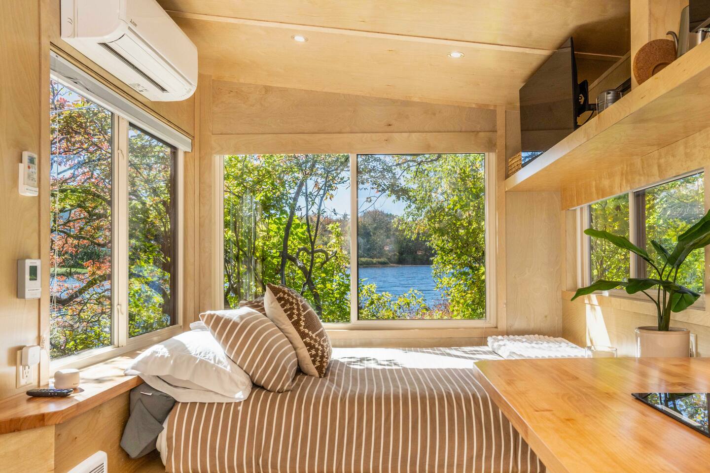 Panoramic Point Tiny House — East Lyme — vacation rental