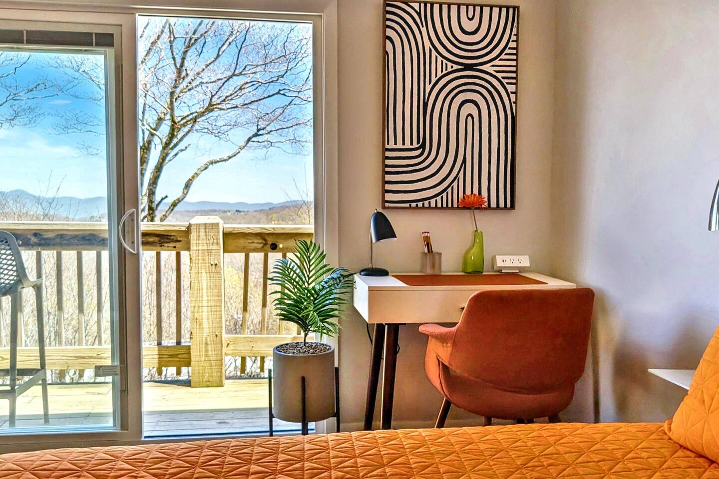 Walk to Lift | Long Views | FP | WD | Stm Shower — Beech Mountain — vacation rental