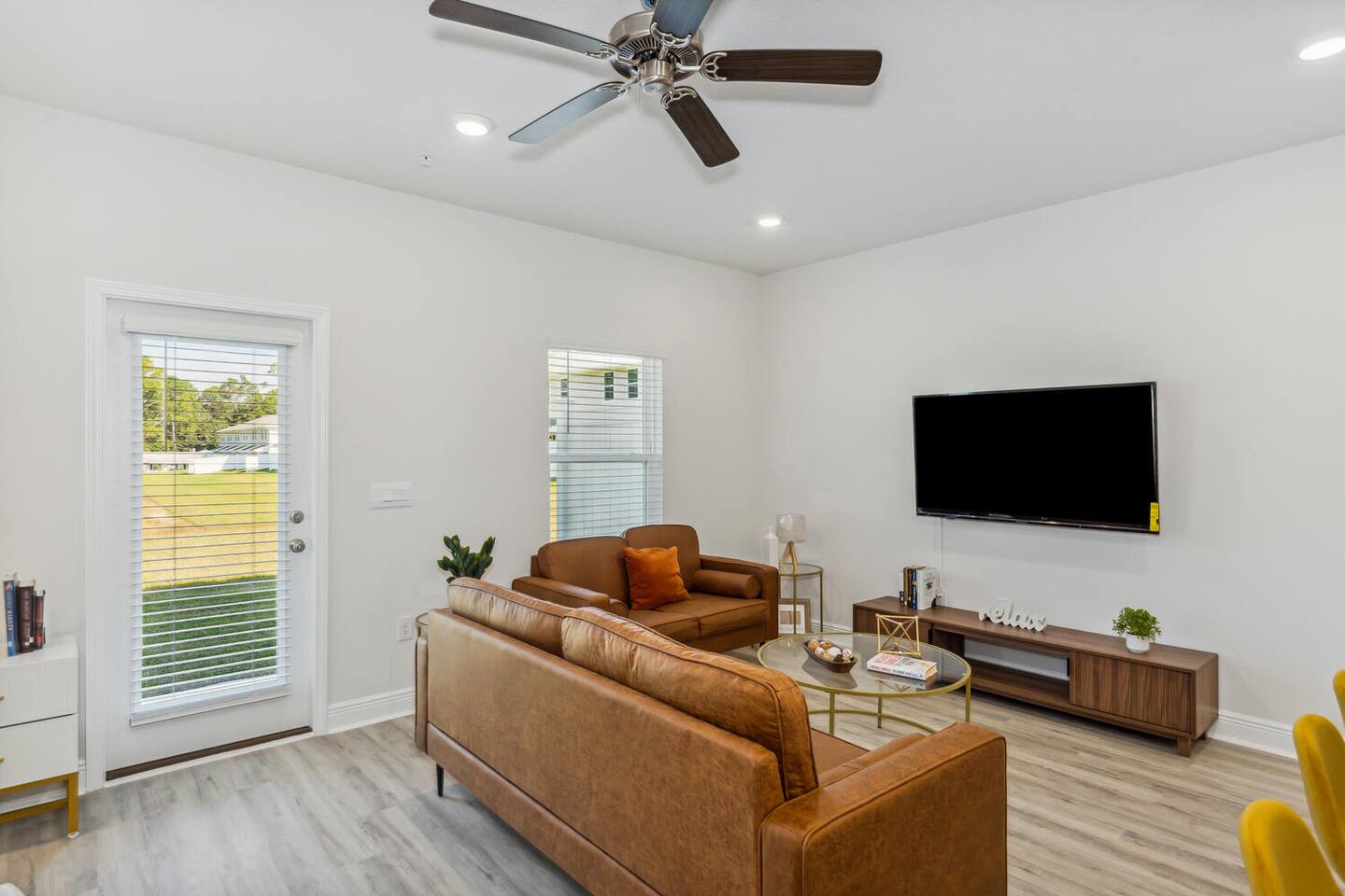 New Home near UWF & PNS Beach!