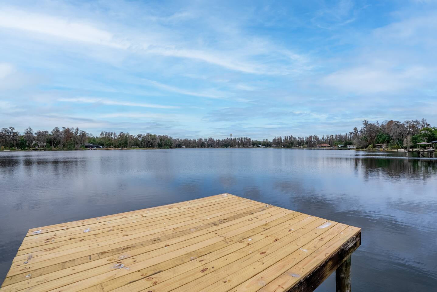 Lakefront Studio | Cozy | Stunning Views