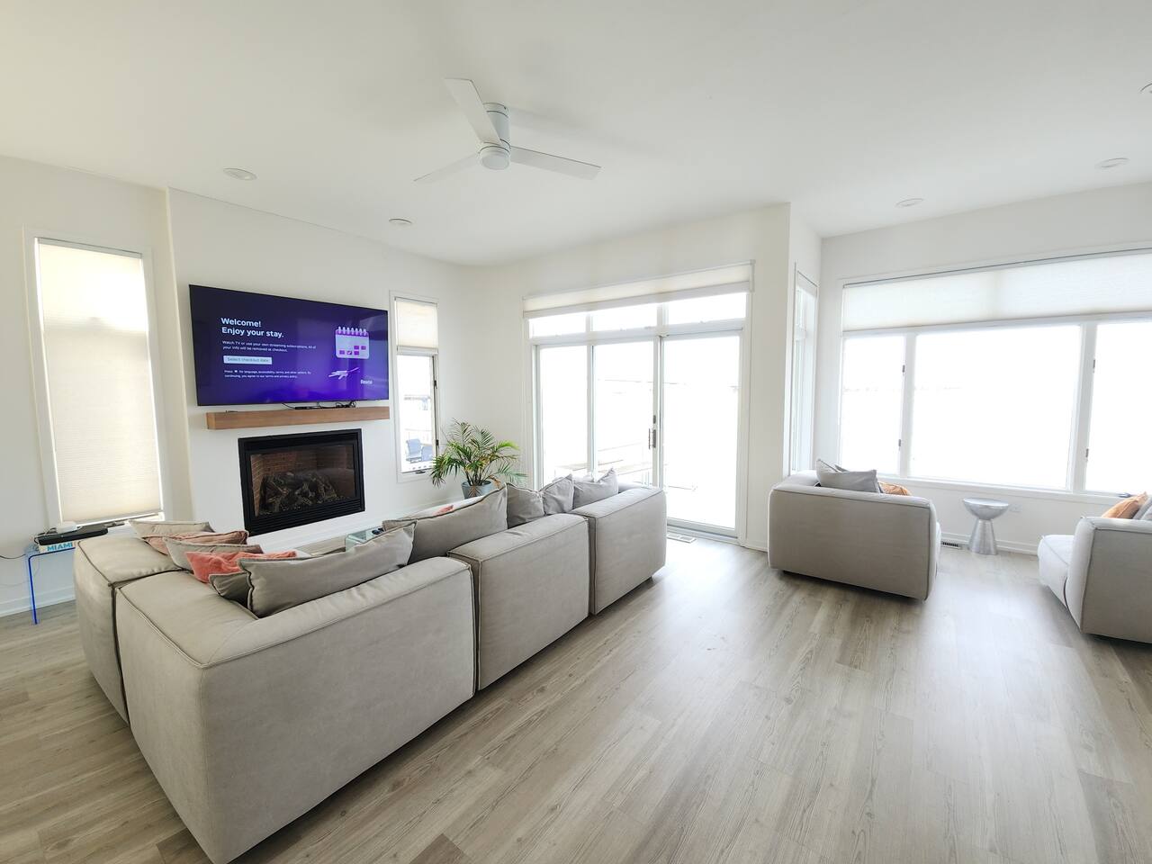 Miami Vice Ocean City- 5BR | Seasonal Private Pool | Views
