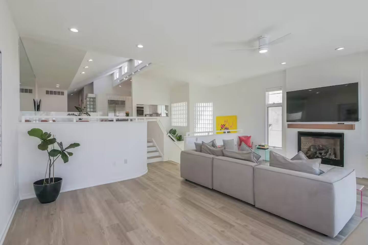 Miami Vice Ocean City- 5BR | Seasonal Private Pool | Views