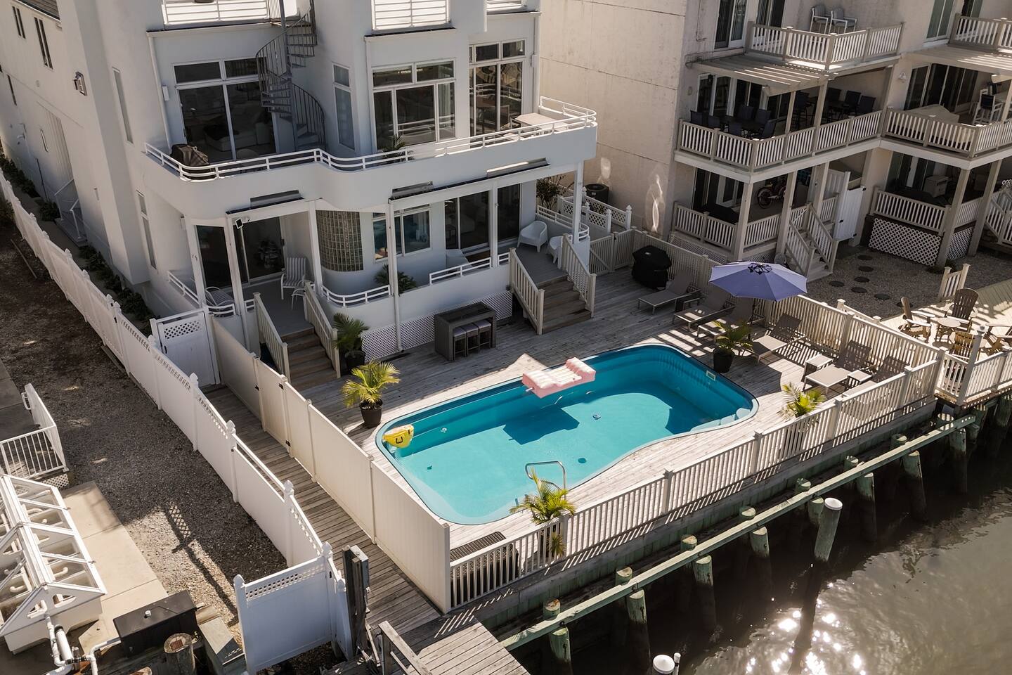 Miami Vice Ocean City- 5BR | Seasonal Private Pool | Views — Ocean City, NJ — vacation rental