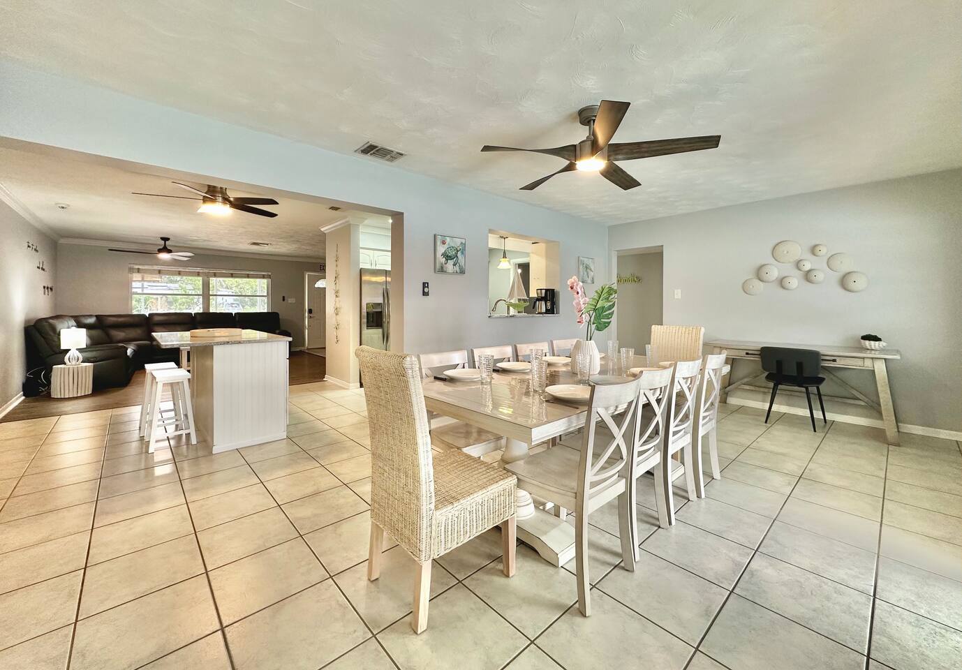 !HUGE *HEATED POOL/LANAI* EV CHARGER*BBQ-CORNHOLE!