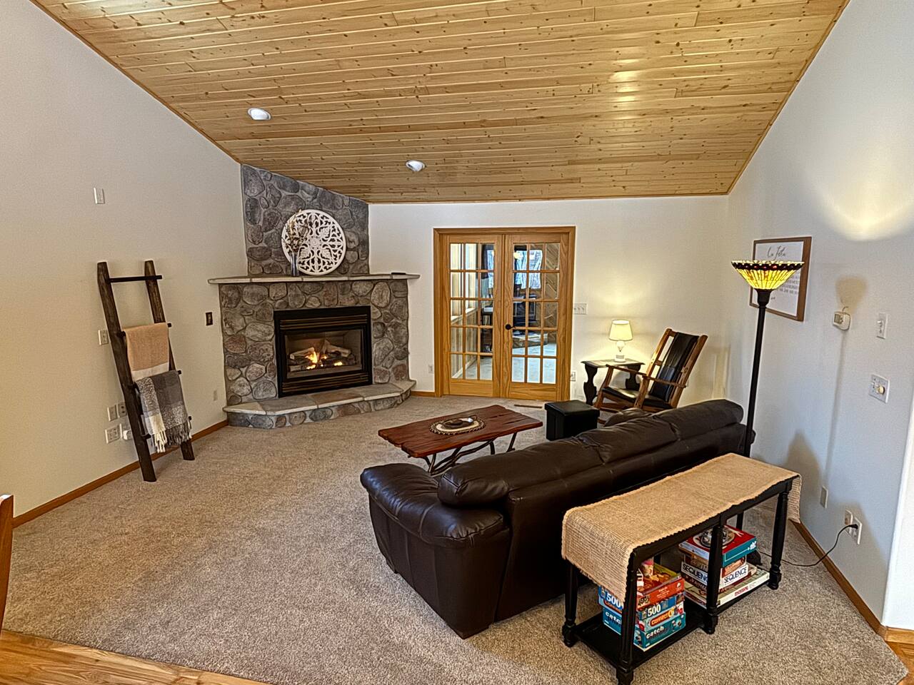 Tranquil Country Getaway-fitness space+near lakes