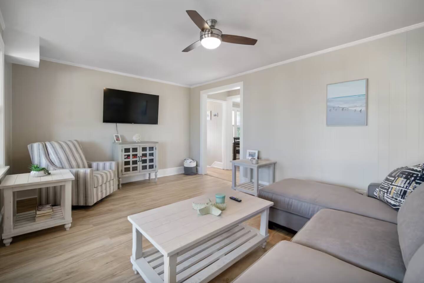 Salt Life Retreat Unit B- 2BR/1BA,Heart of Margate