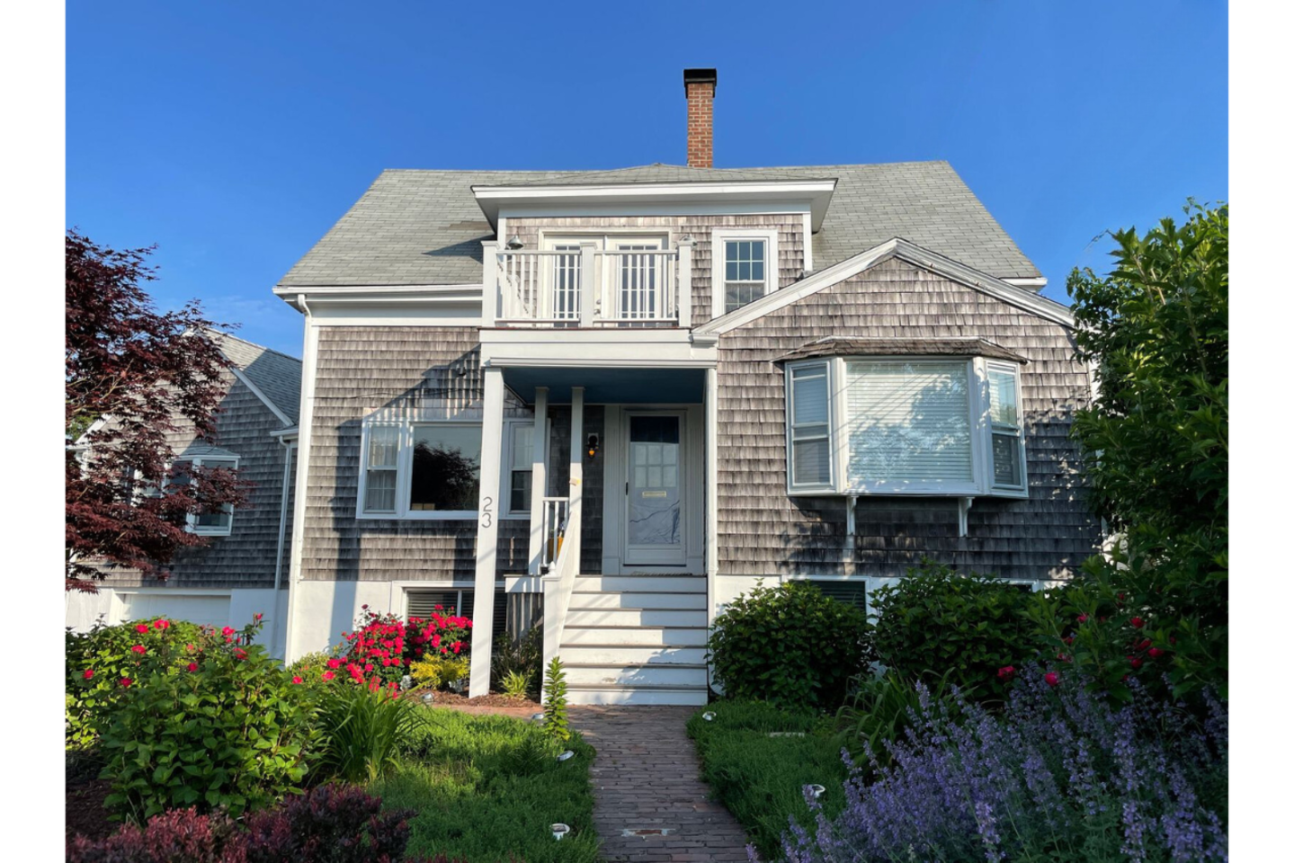 West End Nest - Deck + Bayview + Parking | Sleep 4
