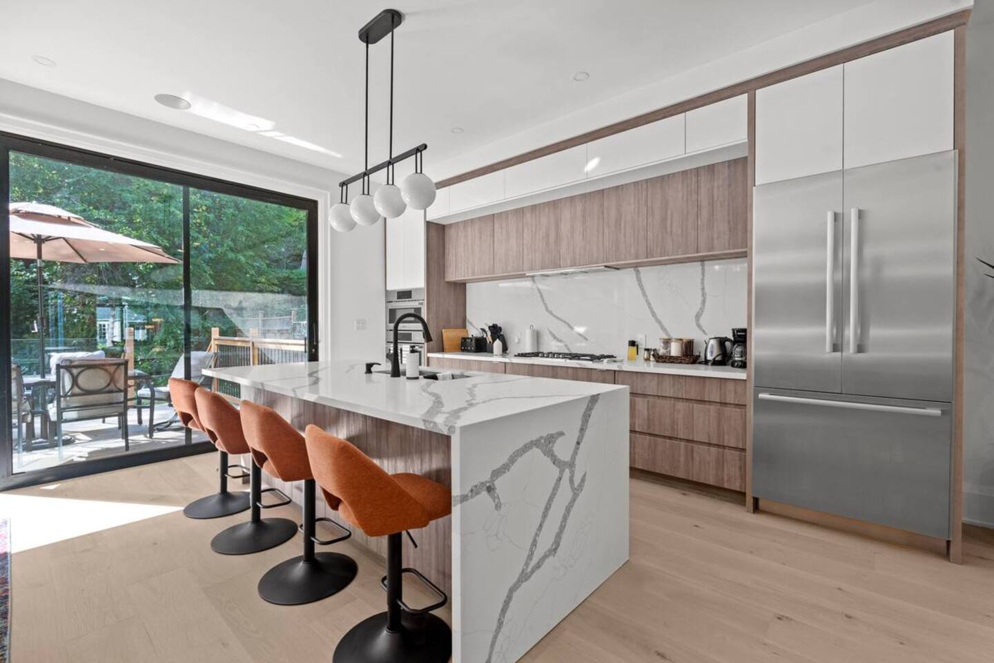 Luxe near High Park • 5BR w/ Theater & Game Room — Toronto — vacation rental
