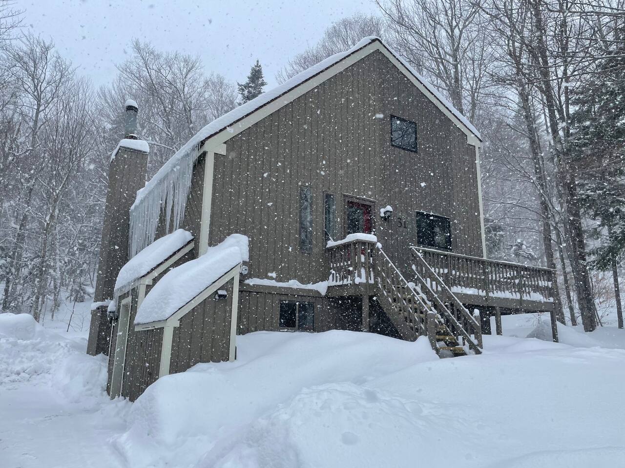 4BD 2BA - Mount Snow VT - Ski-Back Trail - Shuttle