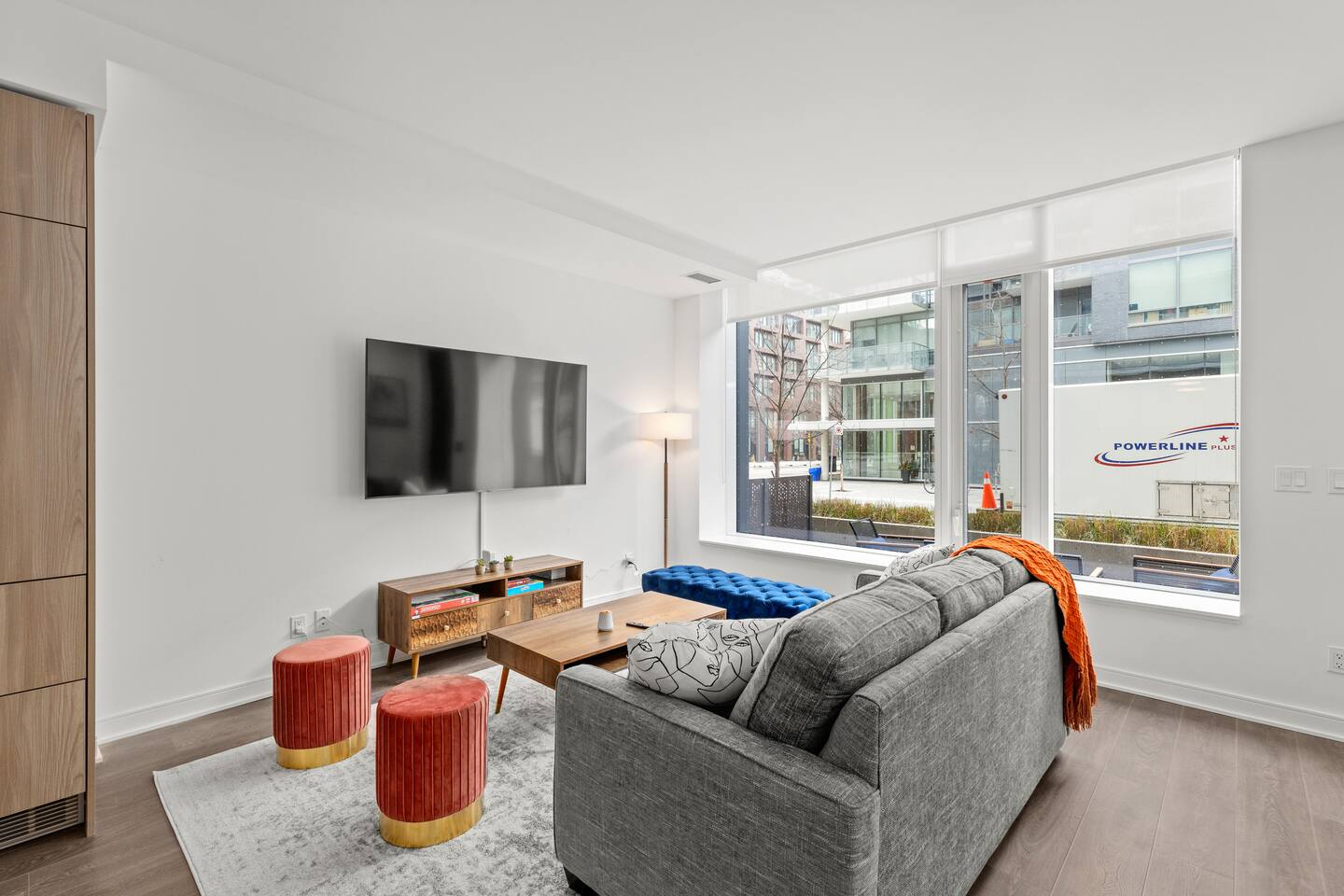 2-Storey Townhouse in DT Toronto / Free Parking — Toronto — vacation rental