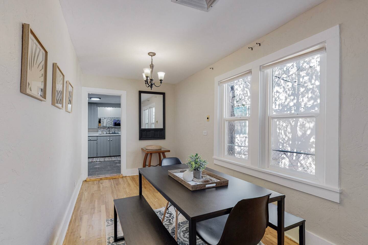 Nob Hill/UNM Luxury 3 Bedroom House w/ King Beds