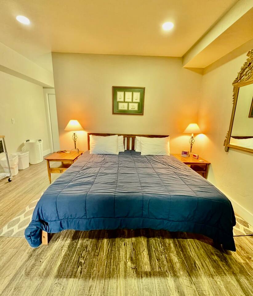Entire Guest Suite on Orcas Golf Course