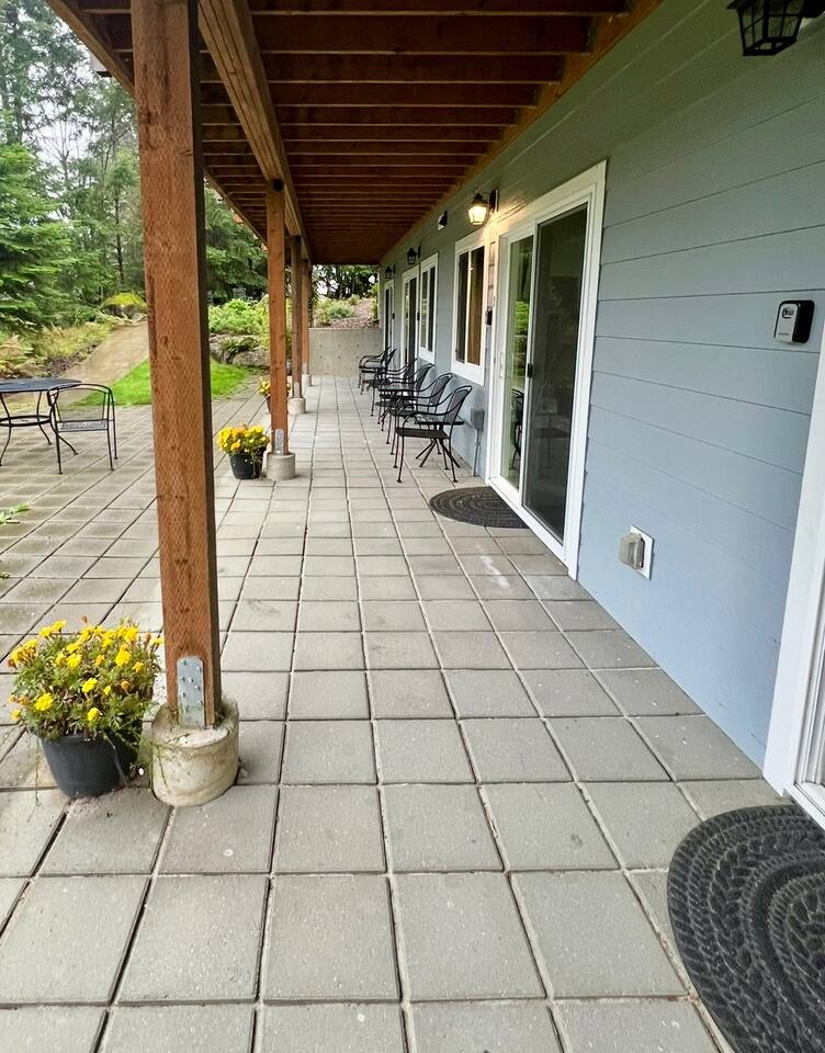 Entire Guest Suite on Orcas Island Golf Course