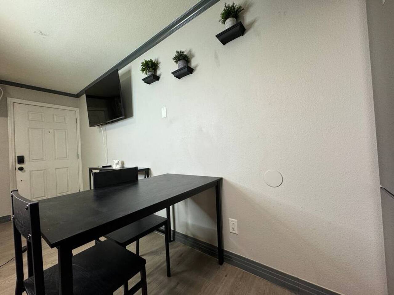 Chic Condo Steps from Downtown
