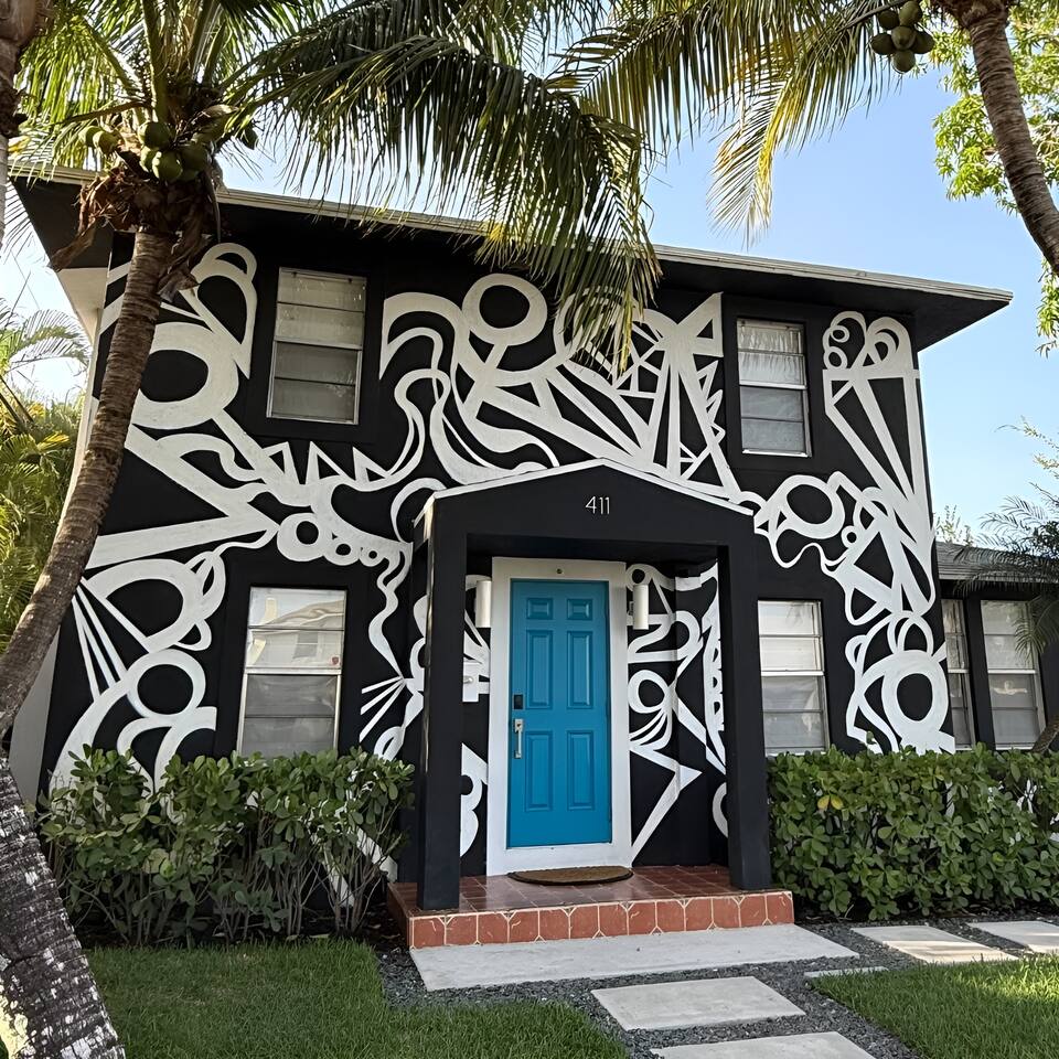 4BD 2BA - Black&White ArtBNB - Antique Row WPB β West Palm Beach β vacation rental
