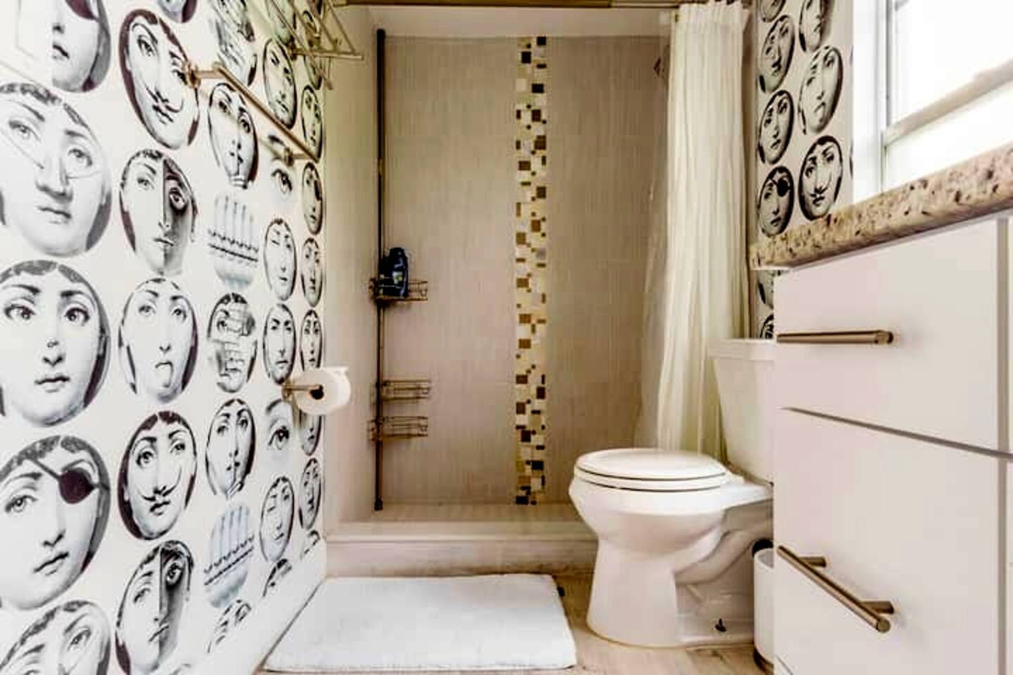 4BD 2BA - Black&White ArtBNB - Antique Row WPB