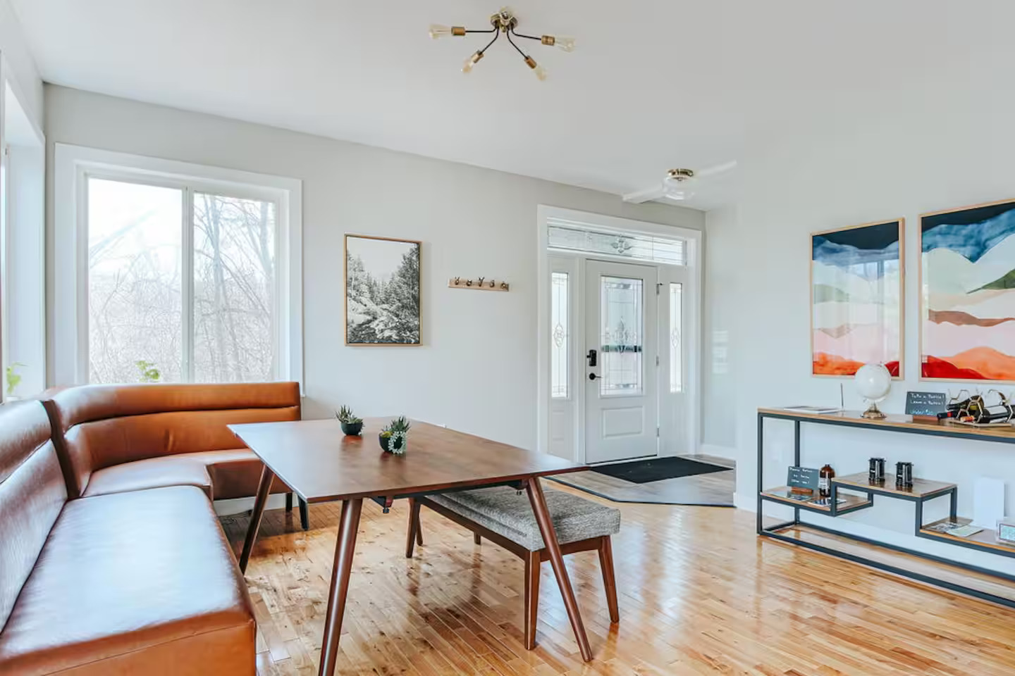 Modern Cabin on 26 acres,Hot Tub,Fire Pit,GameRoom