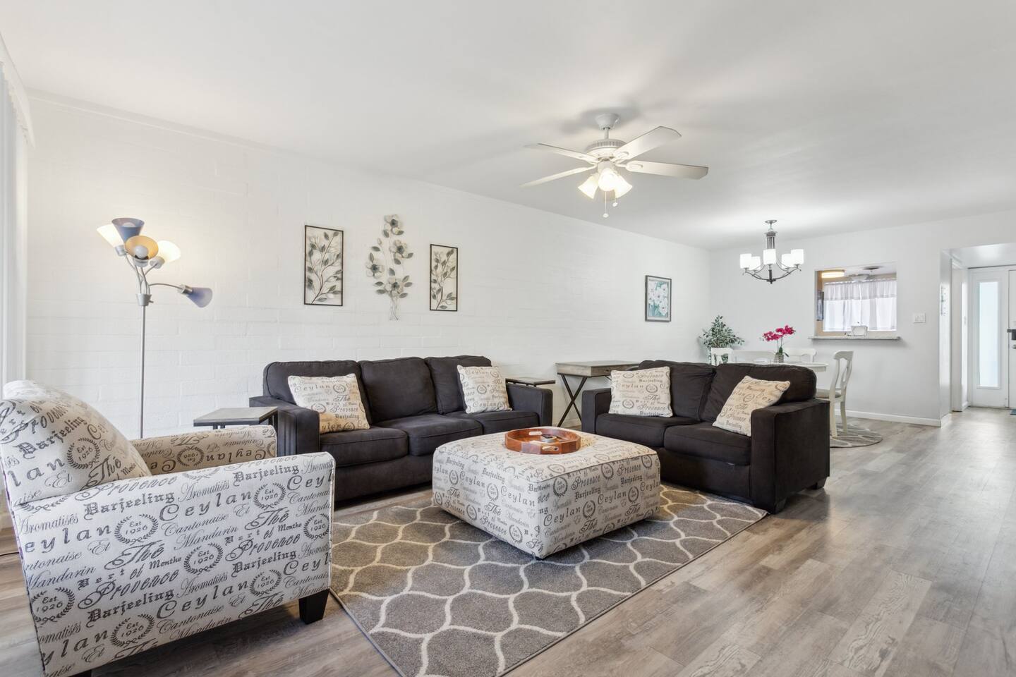 2BR Old Town Scottsdale Condo with Flare!