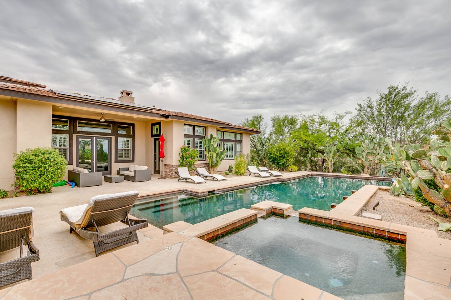 4BR Scottsdale Home - Gym, Spa, & Pool-heat avail! — Scottsdale, AZ — vacation rental