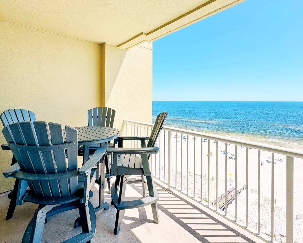 "Escapes! To The Shores #705" | Luxury Gulf Front 4BR*Corner Unit*Stunning Views*Infinity Beach Front Pool*92 Deg Indoor Pool*Hot Tub*Premium Amenities