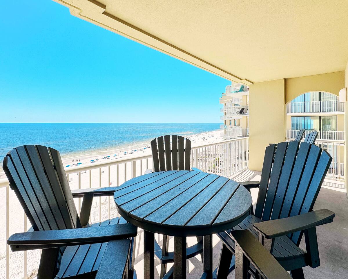 "Escapes! To The Shores #705" | Luxury Gulf Front 4BR*Corner Unit*Stunning Views*Infinity Beach Front Pool*92 Deg Indoor Pool*Hot Tub*Premium Amenities