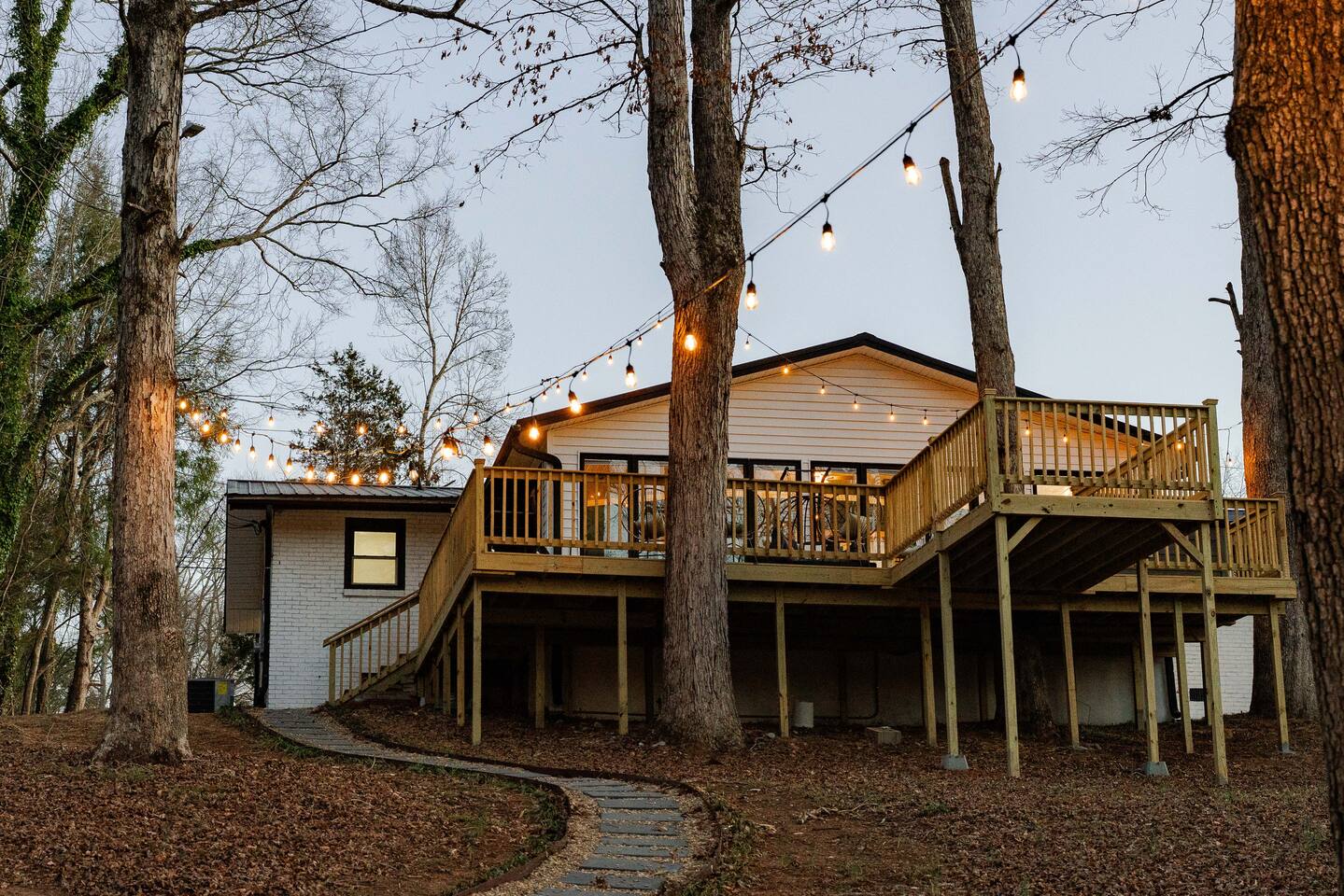 Riverfront Escape Basecamp Greenville