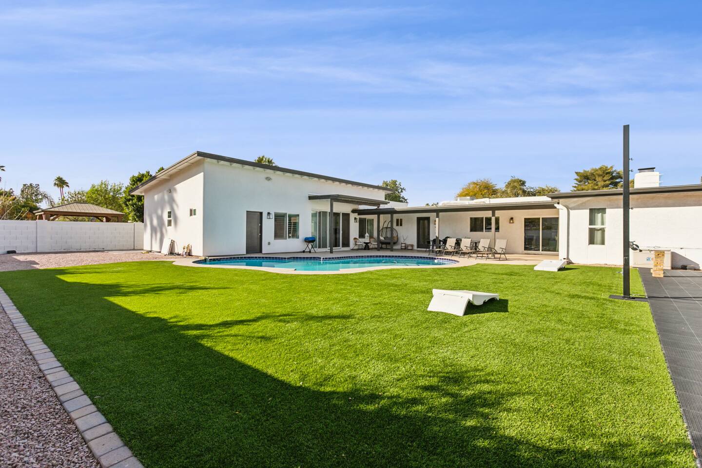 6BR Scottsdale Oasis | Pool, Casita & Sport Court