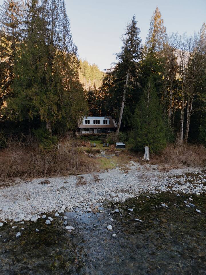 Timber Creek Retreat — Sultan — vacation rental