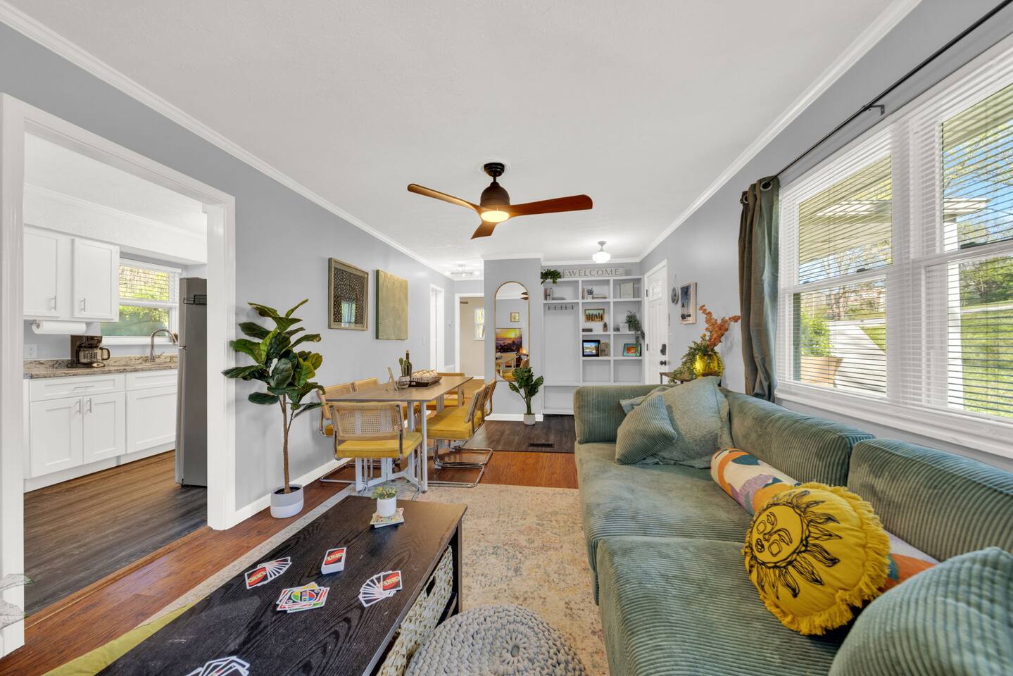 Knoxville Gem | 10 Min to UT | Sleeps 6 + Parking