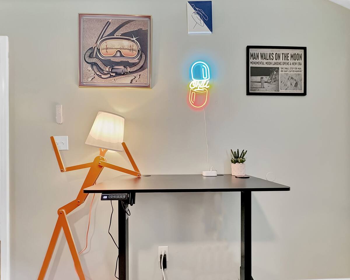 Totally Tubular Condo | Near Downtown | WFH | ADA