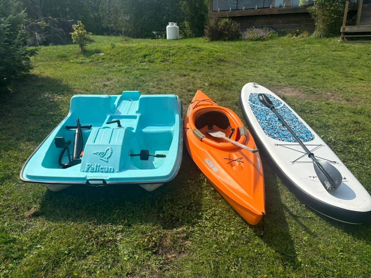 Blue Horizon Escape – Little Bald Lake