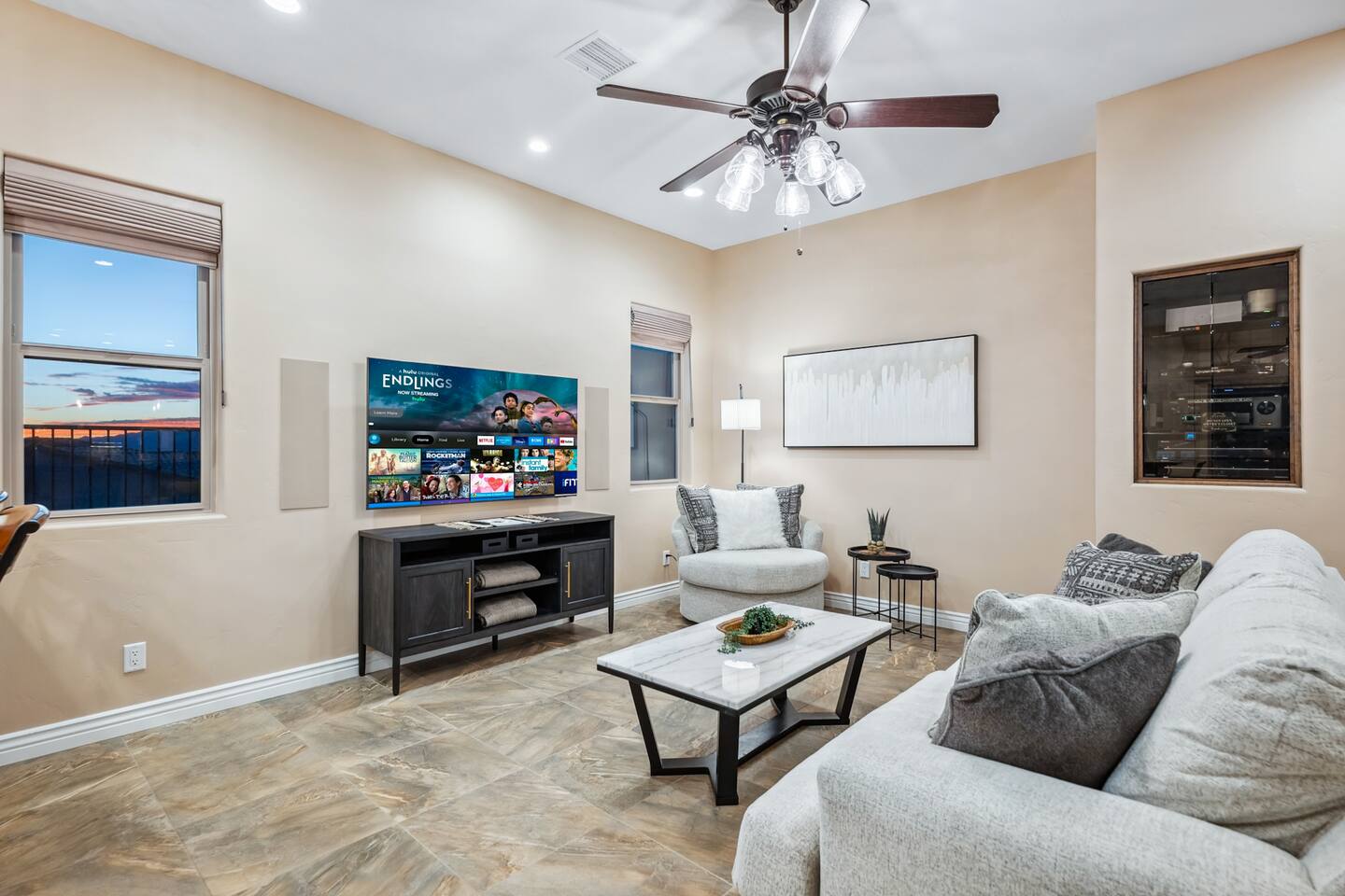 Grand Luxe | Pool+Spa| RV Garage | Starlink | BBQ