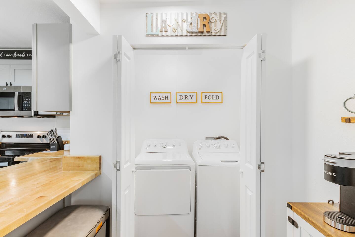 Cozy Duplex Retreat 2 | Beach, Hospital, Sportplex
