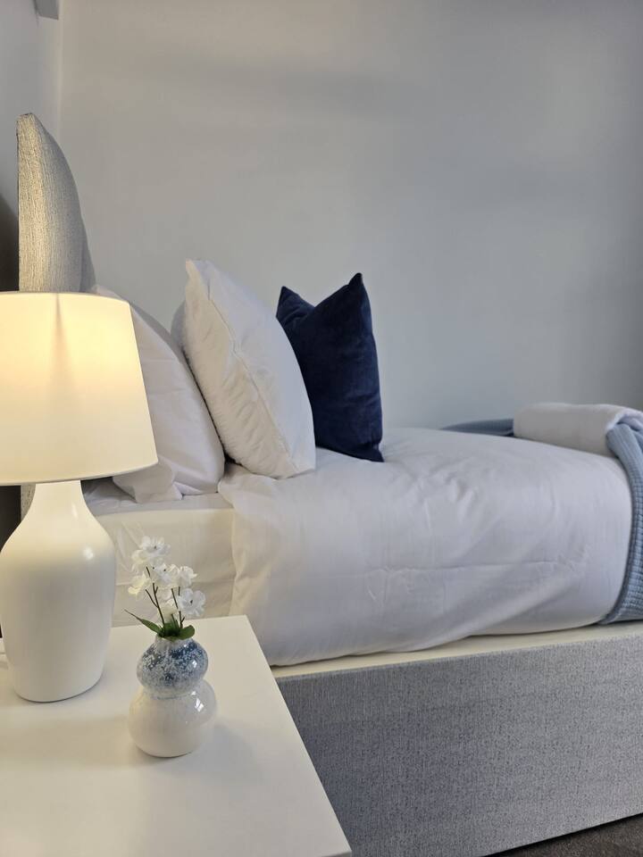 #18 Anfield 5 min walk Sleeps 7 4BR 5Bed 3Bathrms
