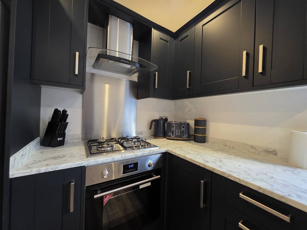 #18 Anfield 5 min walk Sleeps 7 4BR 5Bed 3Bathrms