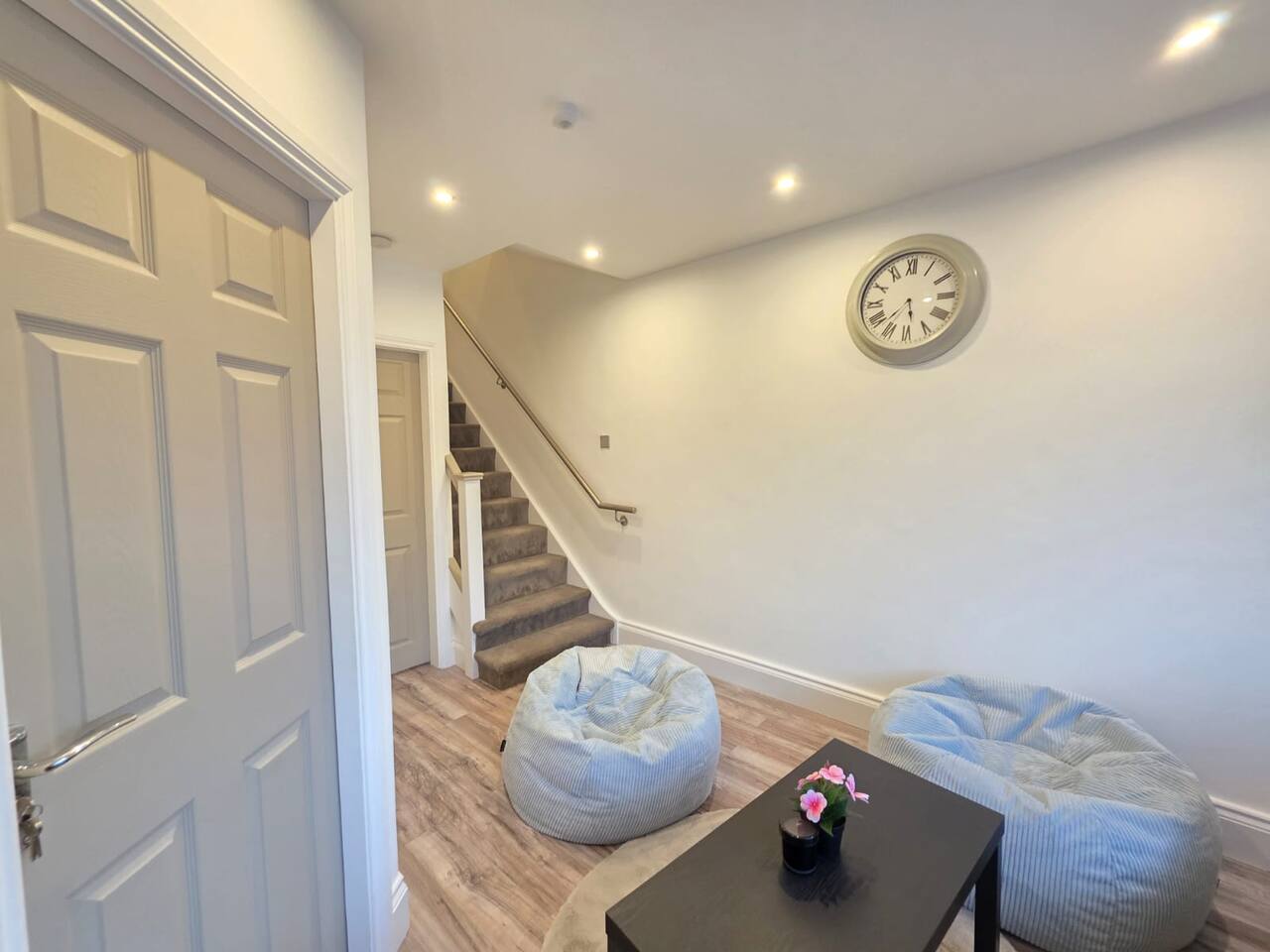 #18 Anfield 5 min walk Sleeps 7 4BR 5Bed 3Bathrms
