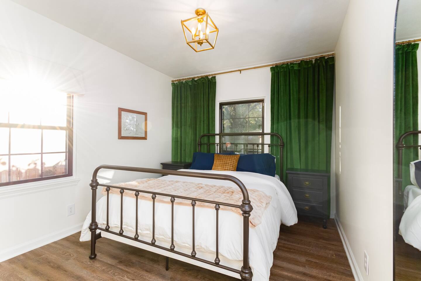Clover Cottage | 1 mile to ND | Cozy Getaway