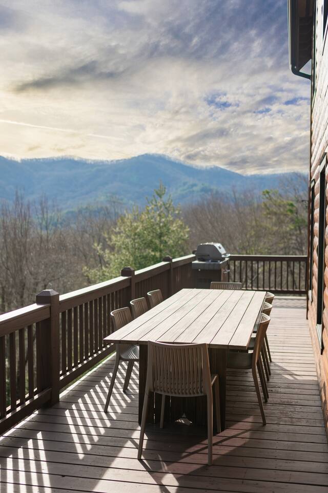 Campfire Crest: Blue Ridge, GA Summer Camp Vibes!