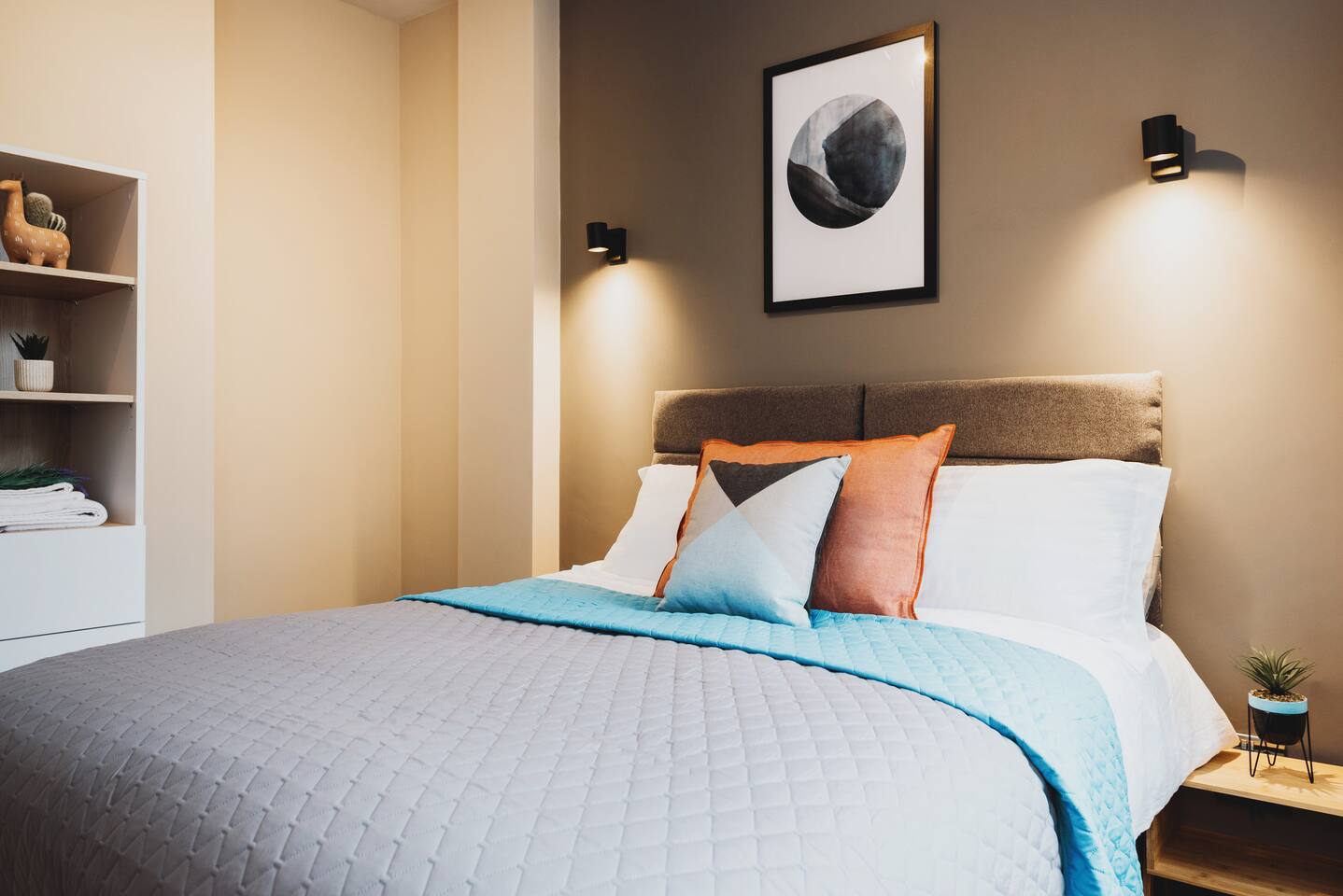 #39 Modern 2-Bedroom Stay with Comfort & Style