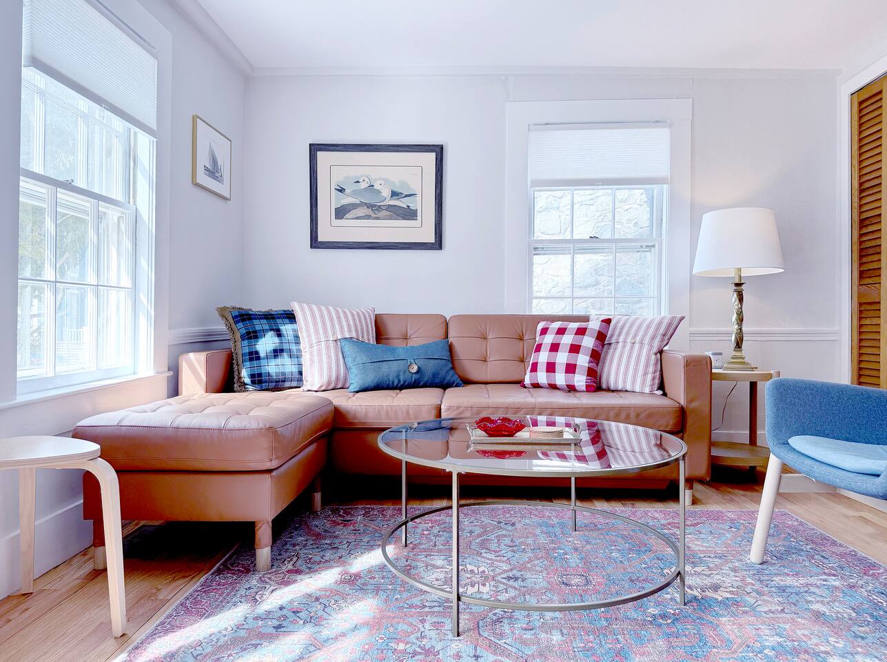 Exposed Beams, One Block From Harbor, Garage — Marblehead — vacation rental