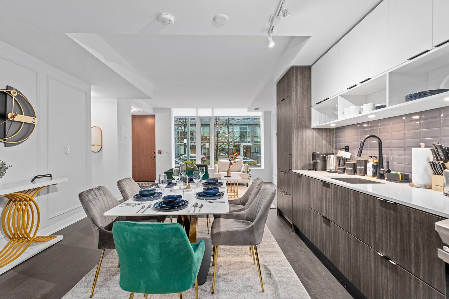 Luxury 4BR/3BT 2-Storey Home in Downtown Toronto — Toronto — vacation rental