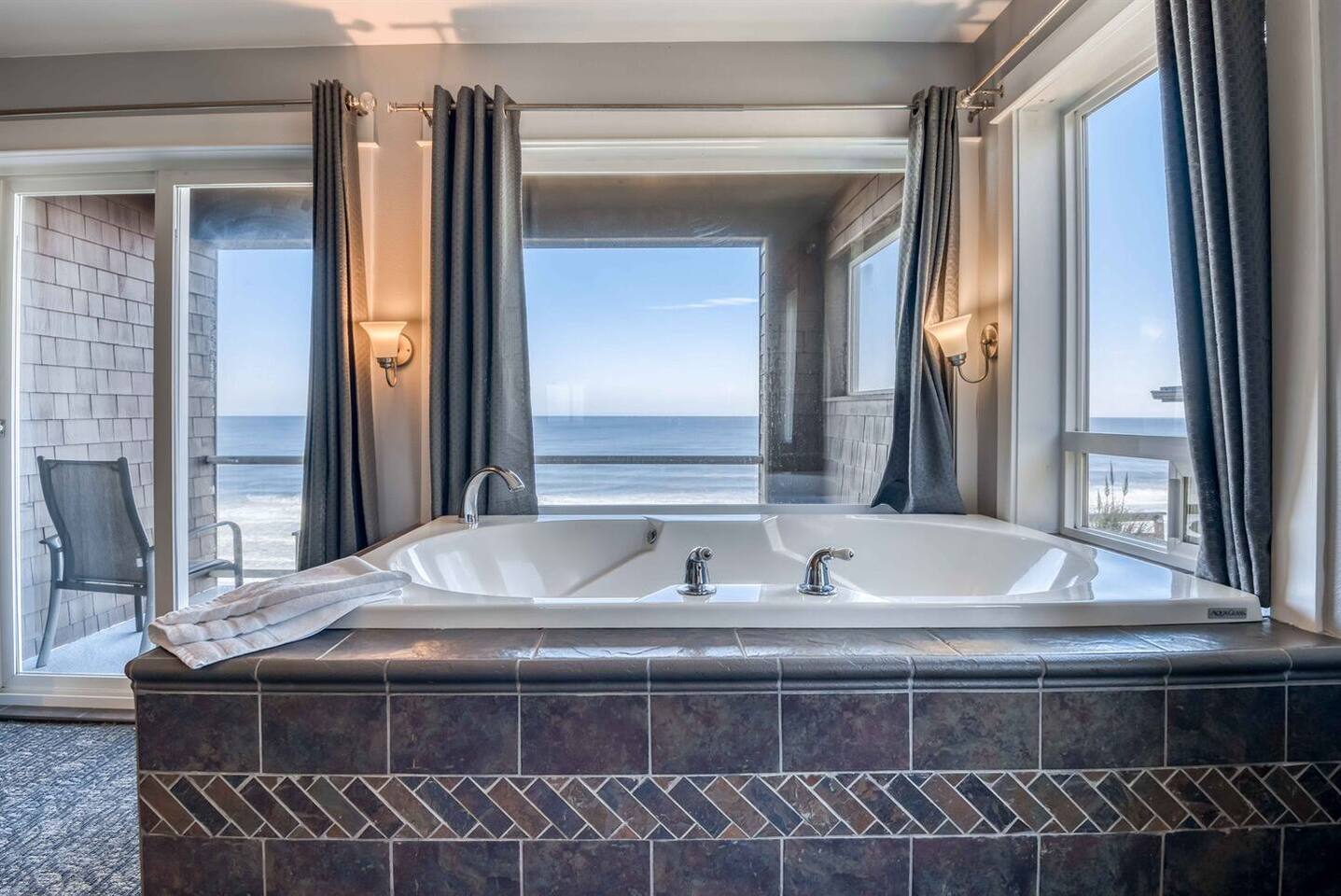 Reef Suite - Sweet Haven Nelsott Manor — Lincoln City — vacation rental