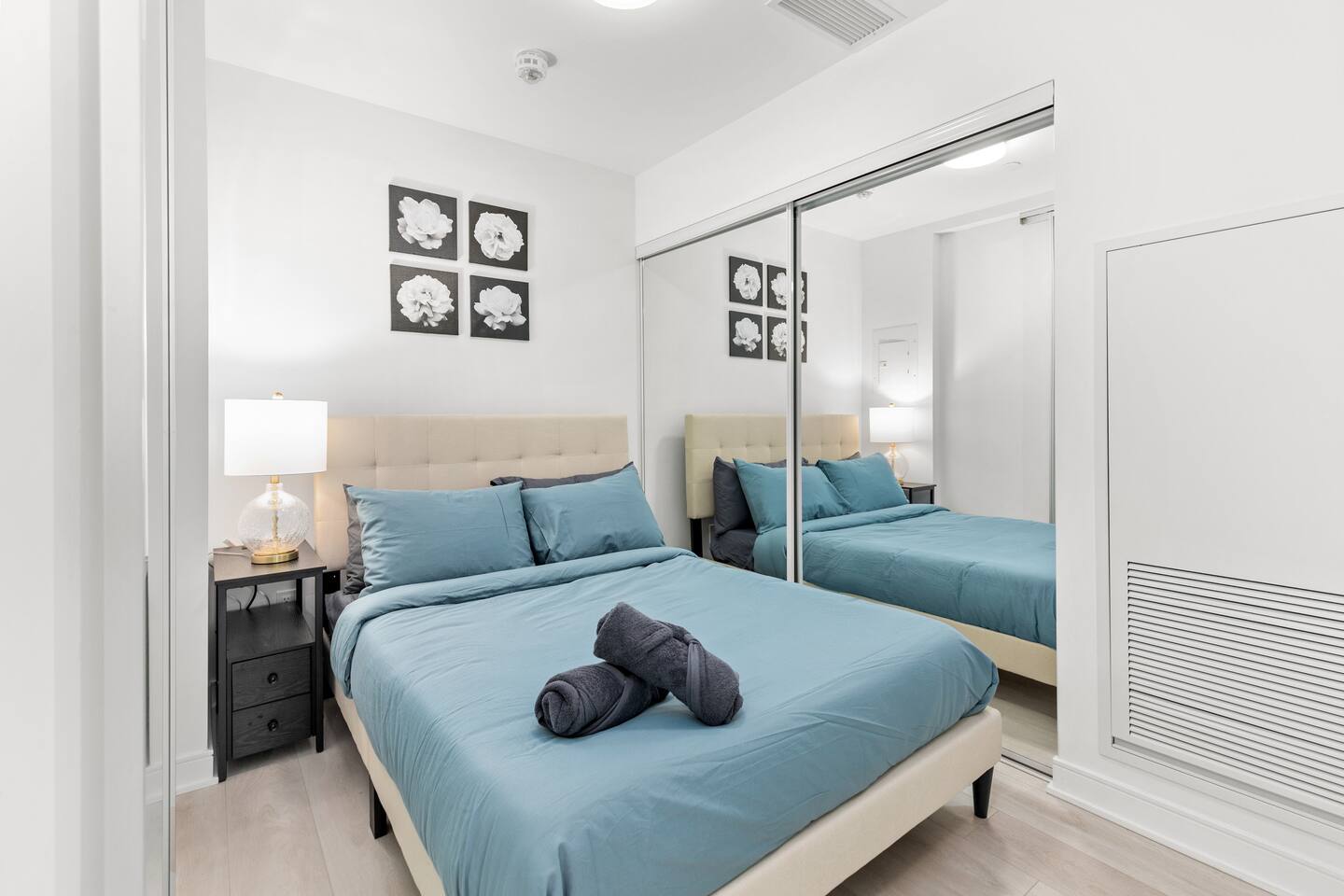Modern 3BR/2.5BT Home + Free Parking